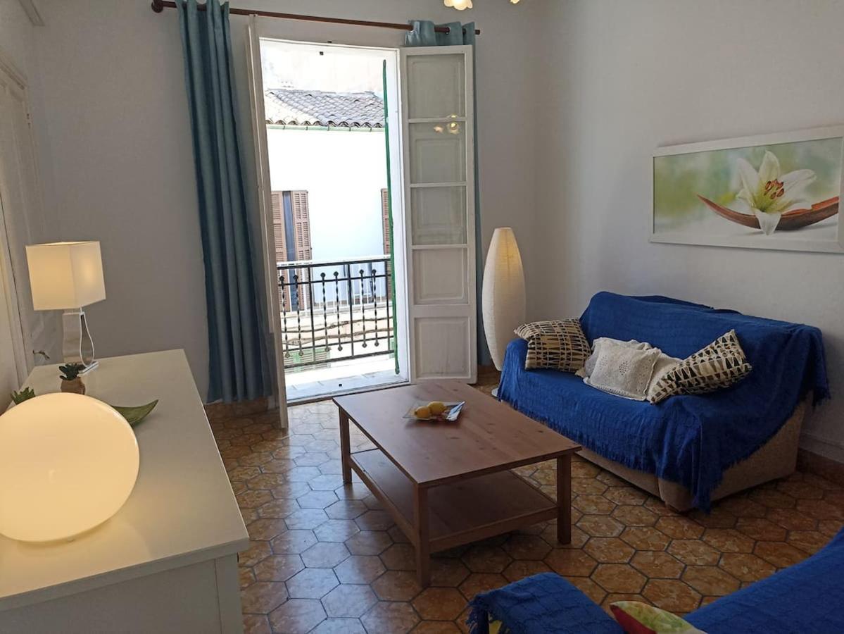 Houpla Apartment